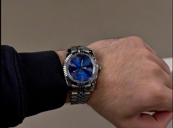 ⏳Time-limited Special⌛Galactic blue and purple Galaxy Dial watch with Sparkling Rhinestones